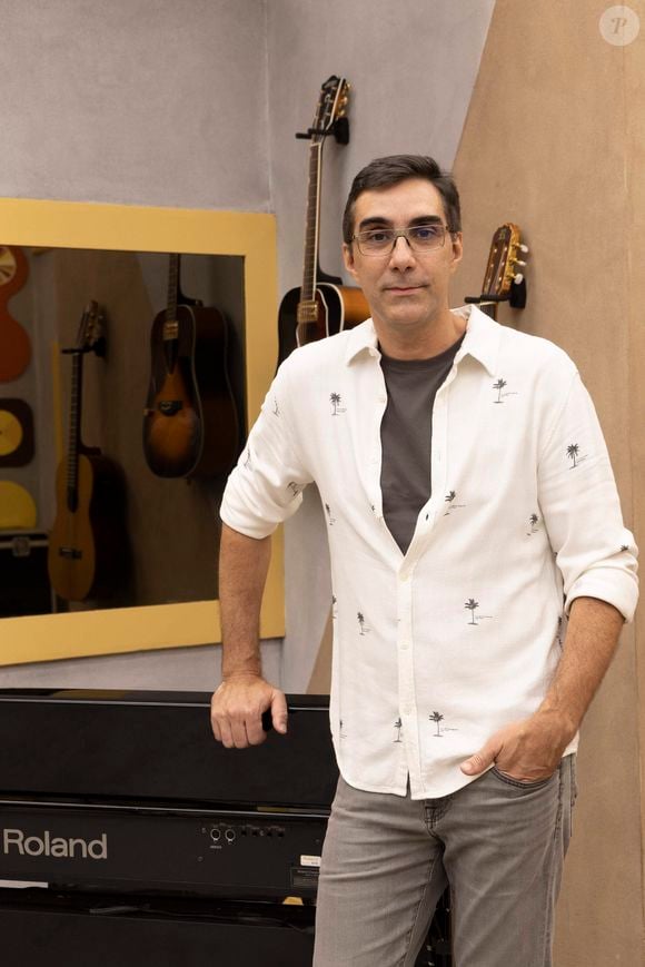 Rodrigo Dourado elogiado por Alberto Cowboy: ‘E essa educação dele falar: ‘Todos para a sala’. Não tinha isso não, filho’