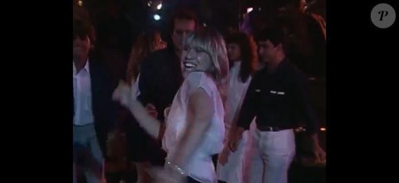 Cena de Heleninha pedindo mambo bêbada marcou versão original de 'Vale Tudo'