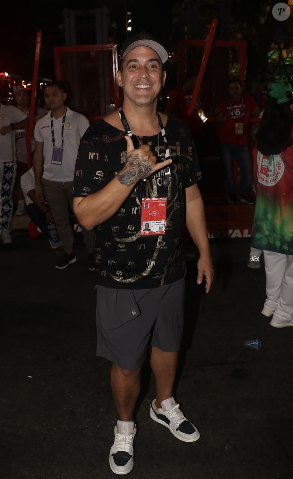 O apresentador André Marques está afastado da TV desde 2022.