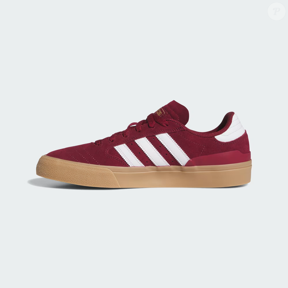 Até o fechamento desta matéria, o Busenitz Vulc II aparecia com preço de R$ 499,99 no site oficial da Adidas, reforçando o status de sneaker desejado entre fãs de moda urbana