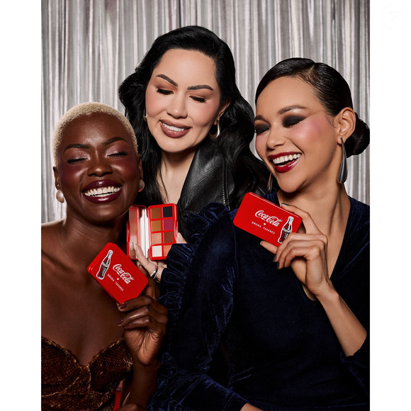 Bruna Tavares se une à Coca-Cola para trazer um toque refrescante à sua rotina de beleza, com produtos sensoriais, embalagens colecionáveis e acabamentos exclusivos!