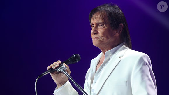 Gravação de Roberto Carlos para a MTV se tornou CD e DVD, mas produtos sofreram adiamentos seguidos até serem lançados