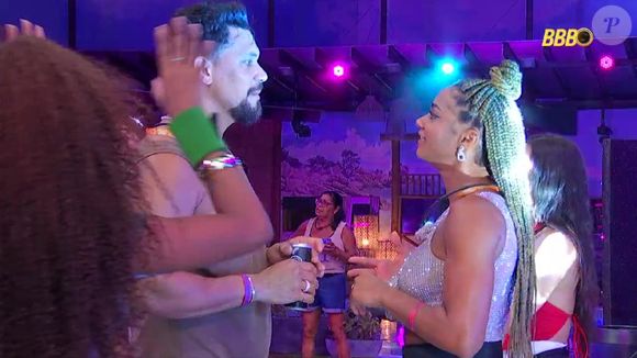 Vinícius se estressou ao ver Aline flertando com Diogo Almeida no 'BBB 25'