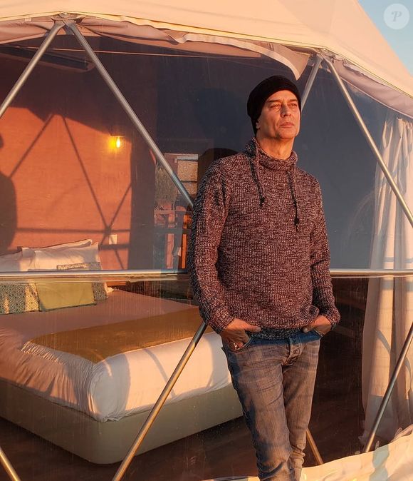 "Como era uma criança com o gene do HIV, ninguém a queria. O desembargador agilizou a papelada e, em um mês, já era meu filho legítimo", contou Marcello Antony