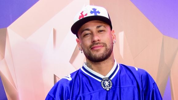 'É muito doentia a forma...': casado com Bruna Biancardi, Neymar se irrita após curtida em foto de influenciadora de biquíni virar polêmica