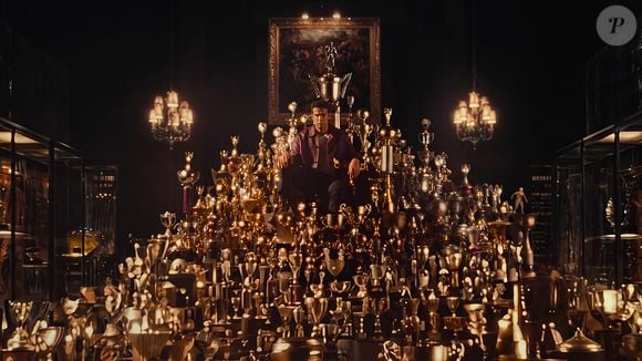 Segundo informações divulgadas por O Boticário, o novo Malbec Eau de Parfum aposta na combinação de couro inspirado na perfumaria francesa e baunilha para criar uma assinatura olfativa marcante