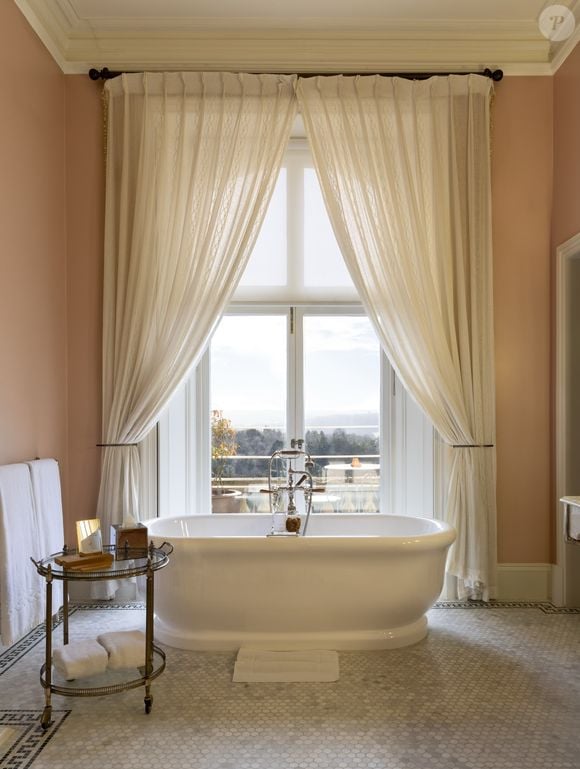 Com jardins, spa de luxo, cinema privativo e restaurantes, o Beaverbrook Hotel é um dos destinos mais exclusivos do interior da Inglaterra