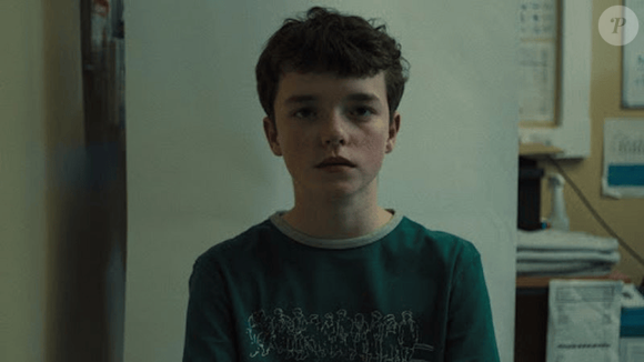 Nova série 'Adolescência' da Netflix vira sucesso e acende debate sobre redes sociais e jovens