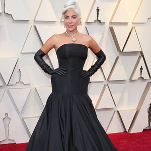 Lady Gaga usou no Academy Awards 2019 o Tiffany Diamond, diamante amarelo de 128 quilates avaliado em cerca de US$ 30 milhões