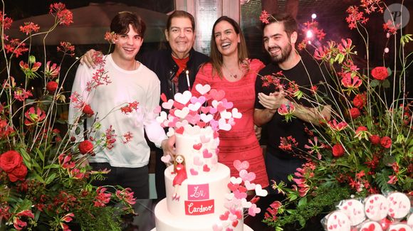 Fausto Silva passou por 4 transplantes entre agosto de 2023 e agosto de 2025, sendo dois de rim, um de coração e um de fígado