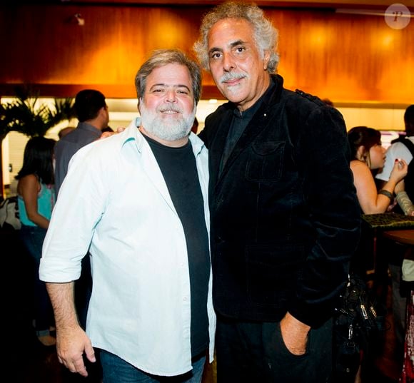 Claudio Cinti com Anselmo Vasconcellos nos bastidores do extinto 'Zorra Total'