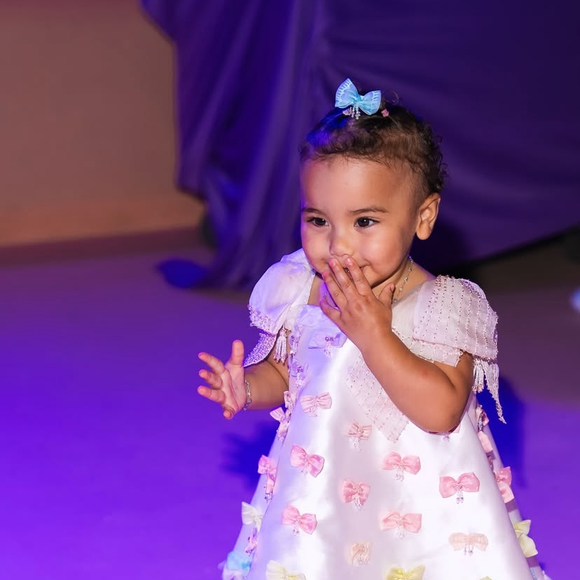 Apesar de Bruna Biancardi ter dito que não faria algo grande, a comemoração de Mavie virou um dos eventos infantis mais luxuosos do ano, segundo o jornalista Felipeh Campos e reproduzidas pelo portal Leo Dias