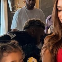 Bolo de um andar e doces personalizados: Bruna Biancardi e Neymar comemoram mesversário de Mel e impressionam com simplicidade. Aos detalhes!