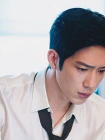 Ainda não superei a perfeição de Jing Boran em 'The Early Spring' e acabei de encontrar 2 filmes imperdíveis com o galã na Netflix; um romance dramático e uma fantasia imaginativa