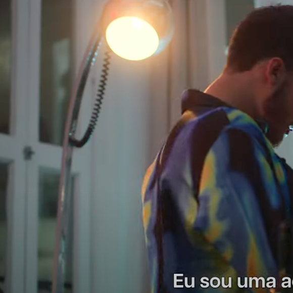 Bruna Marquezine e João Guilherme se aproximaram nos bastidores da série ‘Amor da Minha Vida’, da Disney+