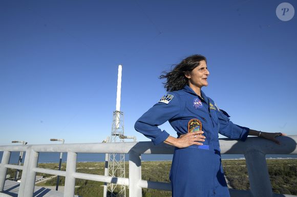 2017: Suni Williams visita o Complexo 41 de lançamentos de foguetes ao espaço