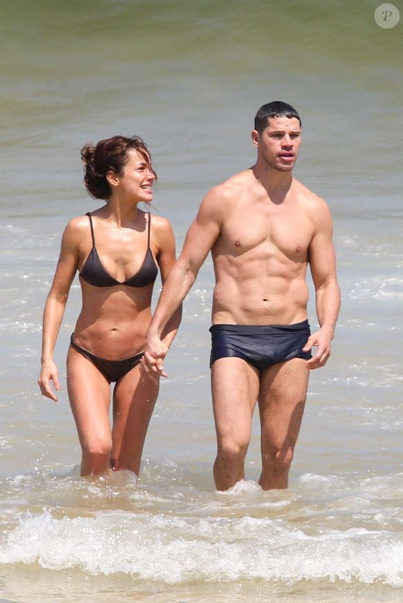 José Loreto é namorado da atriz Fernanda Marques, 11 anos mais nova que ele