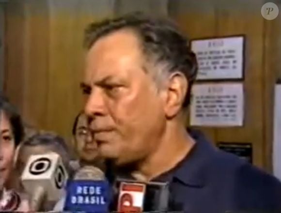 Cazuza revelou o que chamou de 'decepção' ao pai, João Araújo: 'Quando eu tinha 3 anos, meu pai me deu uma bola. Eu a peguei no colo e a ninei como a uma boneca. Essa foi a primeira decepção que meu pai teve comigo'