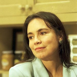Regina Duarte ficou um tempo afastada das novelas e voltou com um papel menor em 'História de Amor', em 1995