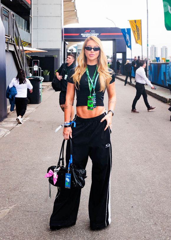 Virgínia Fonseca que também esteve no Grande Prêmio de Fórmula 1 em SP já quebrou silêncio sobre suposto 'climão' com Bruna Marquezine durante o aniversário de João Guilherme na Fazenda Talismã