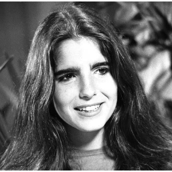 Lançado no mesmo ano em que Malu Mader estreou na televisão, Cecita, de O Boticário, permanece como um clássico absoluto da beleza brasileira e da elegância atemporal
