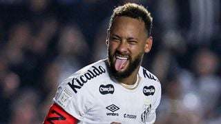 'Não cresce nunca': atitude de Neymar em primeiro jogo pelo Santos após a Copa do Mundo de 2026 divide opiniões; jogador marcou 2 gols contra a Chapecoense