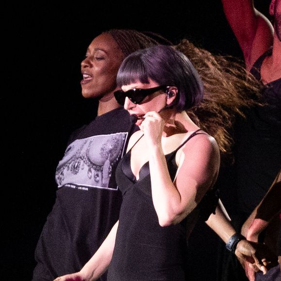 Lady Gaga ensaia para show em Copacabana