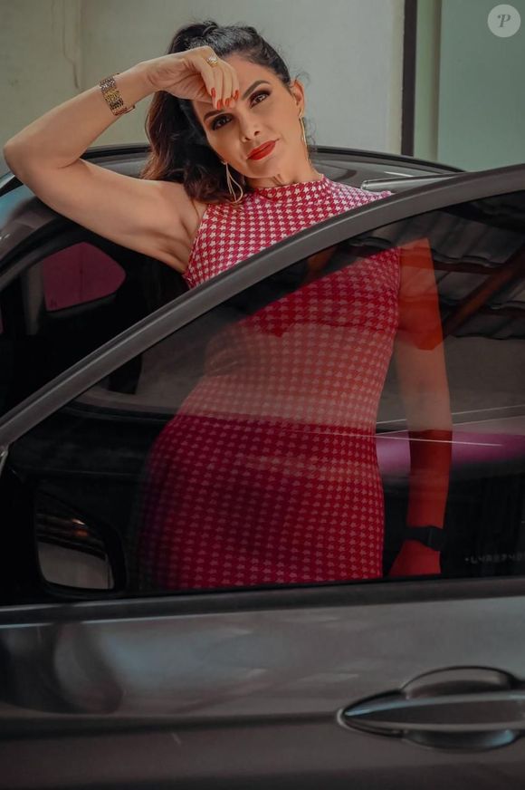 Luiza Ambiel, na época, investia na carreira de atriz e estava em cartaz no teatro com a peça ‘Eu não consigo guardar segredo’