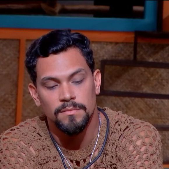 Vinícius se frustra com posicionamento de Aline no Sincerão do 'BBB 25' e web aponta: 'Ele tá quase colapsando'