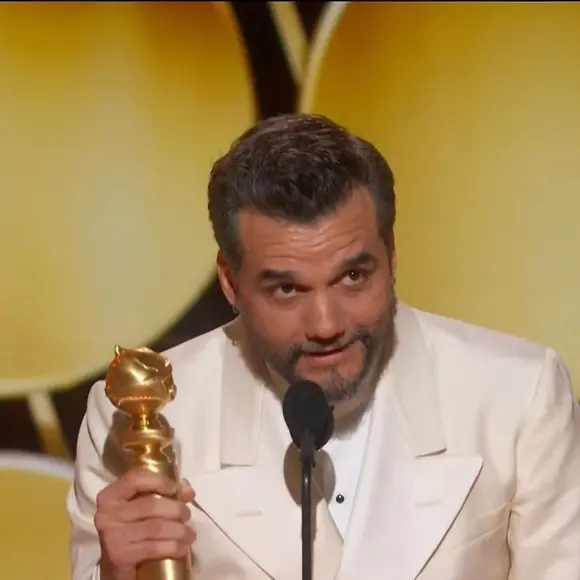 Wagner Moura também venceu o Globo de Ouro na categoria Melhor Ator em Filme de Drama por ‘O Agente Secreto’