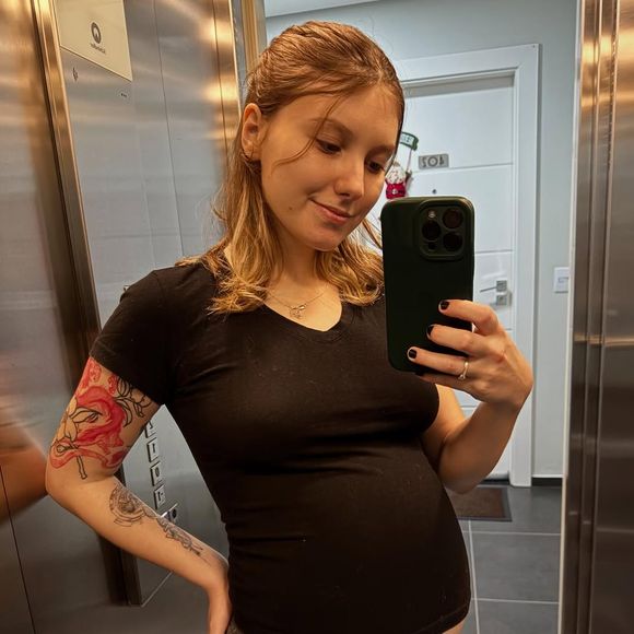 Com câncer nos pulmões, Isabel Veloso vai ter parto adiantado para bebê não correr risco