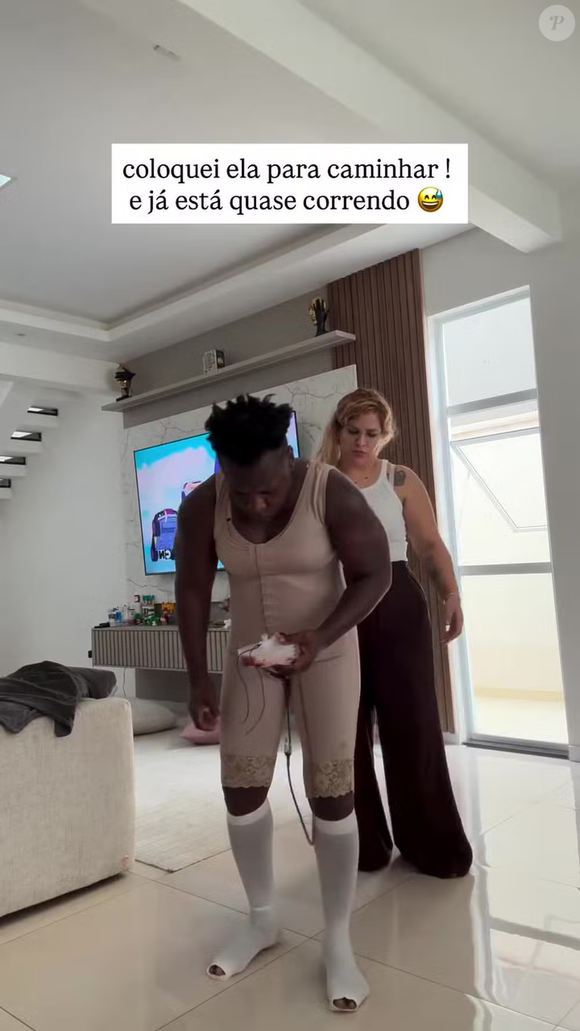 Pepê dividiu com seus mais de 700 mil seguidores no Instagram detalhes da cirurgia e do processo de recuperação.