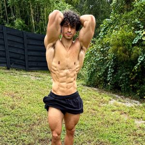 Filho de Xanddy e Carla Perez ainda revelou ser o próprio coach e estar animado com a competição