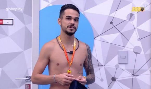 João Gabriel lamentou, mas afirmou que não vai mudar seu voto em Aline