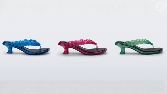 Rosa, azul e verde: as cores da nova coleção da Melissa fazem referência às protagonistas Florzinha, Lindinha e Docinho, levando a personalidade de cada heroína para os pés