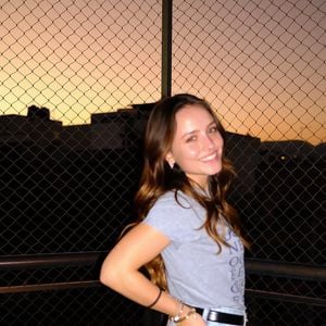 Larissa Manoela pretende engravidar em breve