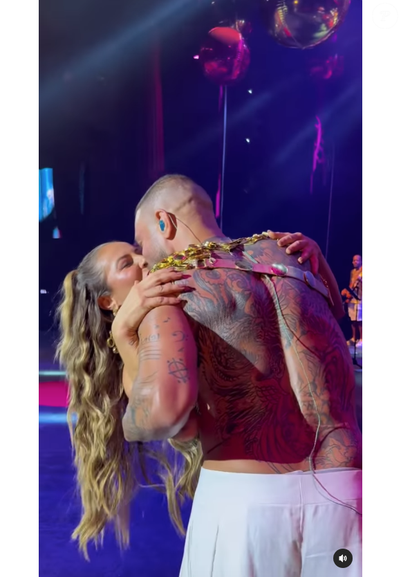 Tatá Werneck, Mileide Mihaile e vários outros famosos elogiaram o casal