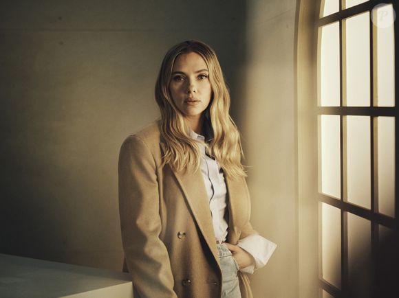 Scarlett Johansson explica por que não tira selfies com fãs fora de eventos oficiais