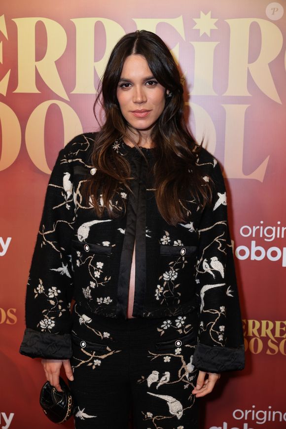 Em 1ª gravidez, Carla Salle quer manter a privacidade