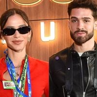 Juntos, mas separados! Bruna Marquezine e João Guilherme adotam tática para evitar flagra no Grande Prêmio de Fórmula 1
