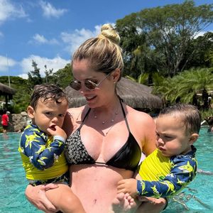 Bárbara Evans utilizou o Instagram, no início da tarde deste sábado (15), para revelar que o filho, Antônio, foi picado por um escorpião