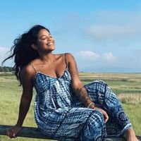 Juliana Marins: pai de turista brasileira morta em vulcão na Indonésia faz fortes acusações contra guia de parque. 'Se afastou para...'