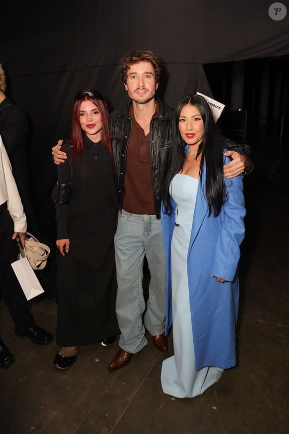 Simaria e Gkay no desfile da grife Misci