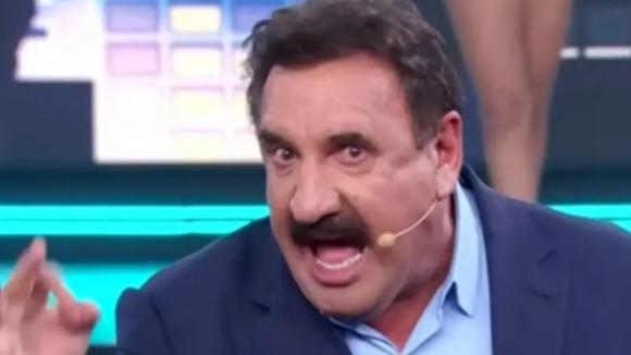 A surpreendente atitude do SBT após novo caso de homofobia de Ratinho