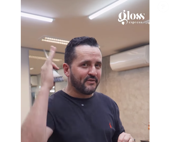 Jefersson Kuhn é o fundador da Gloss Express, coloração especializada em fios brancos
