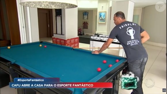 Mansão que pertenceu a Cafu: 4 andares e uma série de espaços de lazer