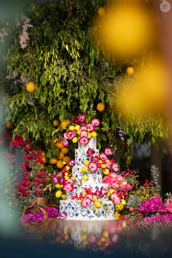 O bolo dos 15 anos de Maysa, filha de Tânia Mara e Jayme Monjardim