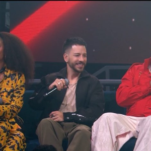 Aline Wirley foi a convidada do episódio de Estrelas da Casa nesta terça-feira (1º) e avaliou as apresentações dos participantes, mas não agradou a web