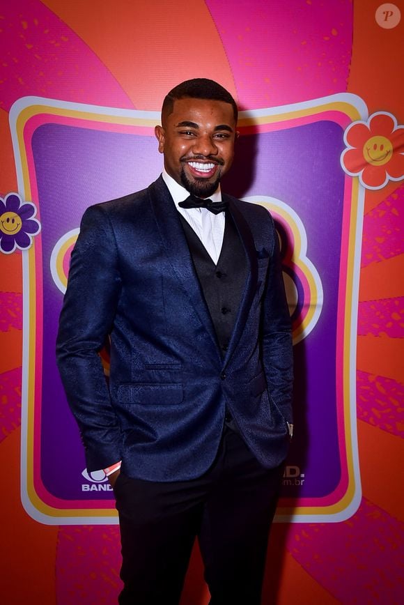 Davi Brito: ‘Era para eu ter feito uma novela, estar dentro das marcas, ter feito muita publicidade, mas faltou o agenciamento. Eu vim para Salvador e fiquei sozinho’