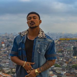 Bagdá (Xamã) mostrando seu talento em 'Três Graças'